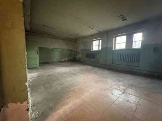 Доступны складские/производственные помещения в отличном месте и по выгодной Rīga
