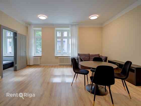 Меблированная 2-комнатная квартира в центре Риги  В нескольких шагах от Тихого Rīga