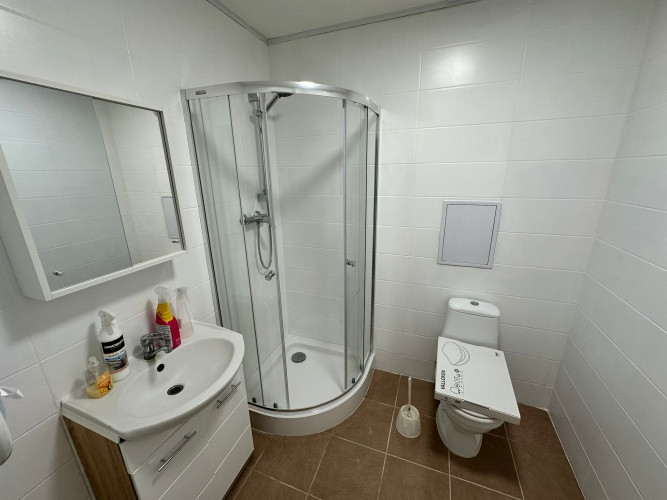 Izīrē 2istabu dzīvokli Rīgas centrā!  Ēka celta 1914. gadā, veidota no māla ķieģeļiem, Rīga - foto 7