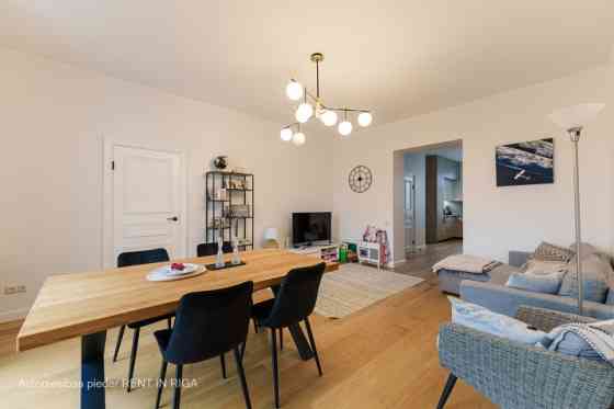 Сдается в аренду новая, современная 4 -комнатная квартира в отреставрированном Rīga