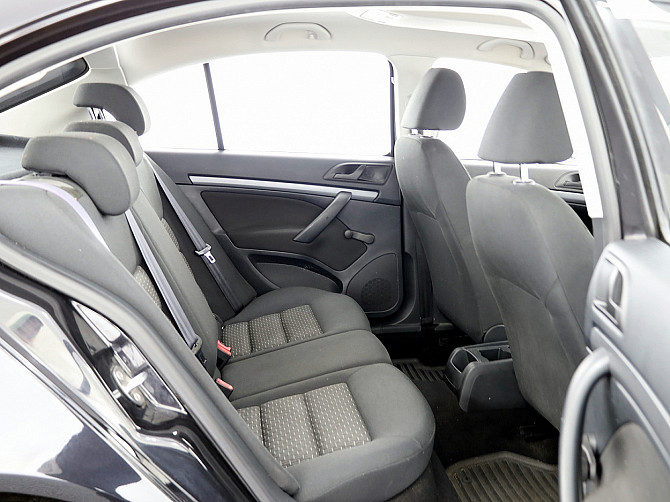 Skoda Octavia Comfortline 1.6 75kW Таллин - изображение 7