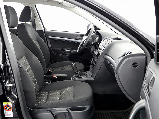 Skoda Octavia Comfortline 1.6 75kW Таллин - изображение 6