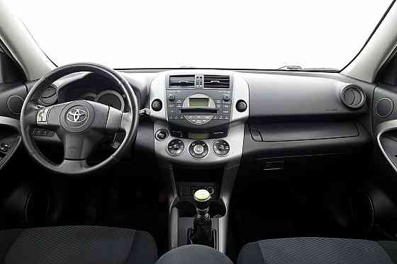 Toyota RAV4 Linea Sol 4x4 2.2 D-4D 100kW Tallina