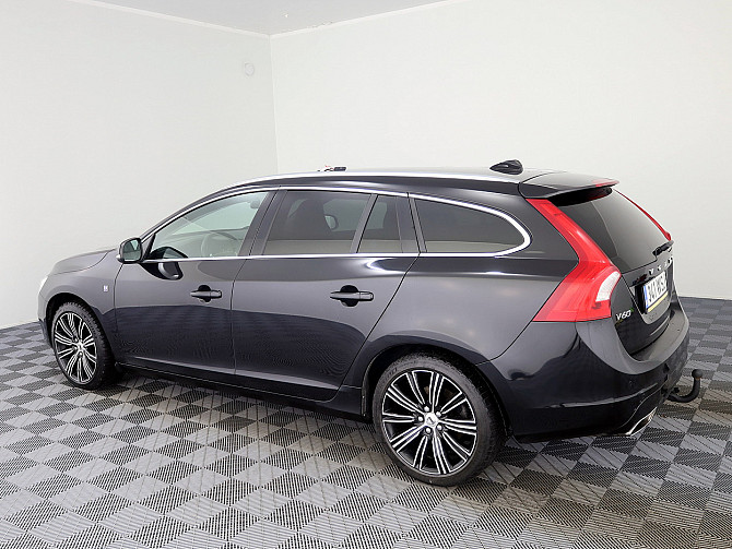 Volvo V60 Ocean Race Facelift ATM 2.0 D4 110kW Tallina - foto 4