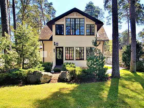 Рядный дом, новостройка, количество квартир в здании 5 шт., закрытый двор, место Рига