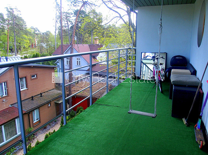 Дом во дворе, благоустроенный озеленённый двор, закрытая территория, охраняемая Рига - изображение 12