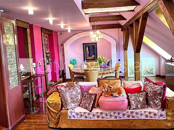 Šo dzīvokli izīrē pa diennaktīm (īstermiņa īre), īres cena sludinājumā norādīta par Rīga - foto 1