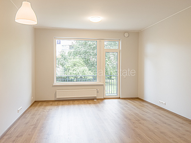 Здание во дворе, реновированный дом, закрытый двор, возможность аренды парковки, Рига - изображение 4