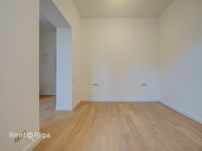 Элегантные апартаменты с балконом, выходящим во двор!  В отреставрированном Рига - изображение 5