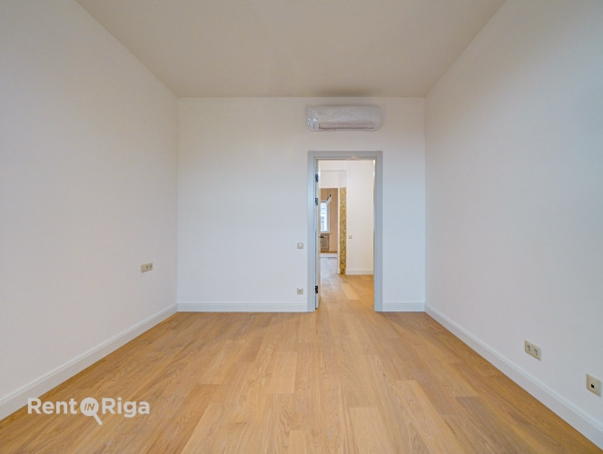 Эксклюзивная 4-комнатная мансардная квартира в центре Риги!  В Рига - изображение 8