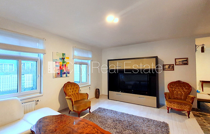 Реновированный дом, благоустроенный озеленённый двор, территория обнесена Юрмала - изображение 4