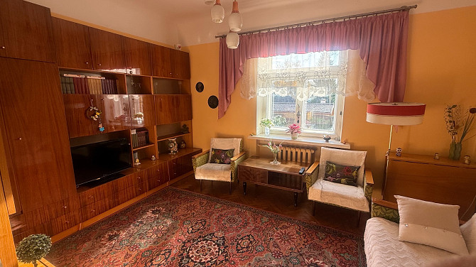 Сдаётся тёплая, солнечная и просторная двухкомнатная квартира в хорошем состоянии. Комнаты... Рига - изображение 2