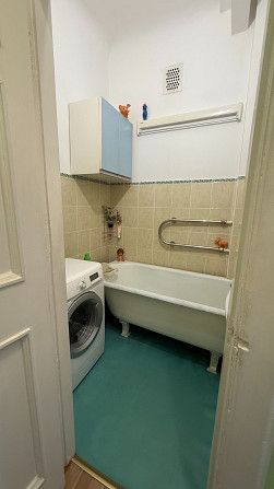 Сдаётся тёплая, солнечная и просторная двухкомнатная квартира в хорошем состоянии. Комнаты... Рига - изображение 6