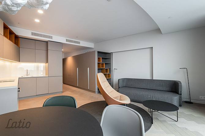 Ekskluzīvi dzīvokļi jaunajā projektā Zundas Torņi
Piedāvājam īrēt dažādu platību, Rīga - foto 2