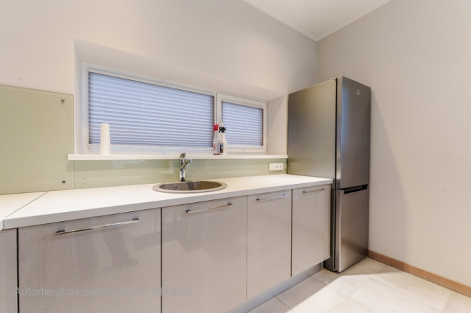 Сдаём  в аренду 2-комнатную квартиру - 65 м2, на 7 этаже в Межциемсе, в новостройке, Рига - изображение 5