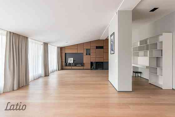 Pārdošanā ekskluzīvs penthouse apartaments Kalpaka bulvārī 9
Modernai un komfortablai dzīvei  šis pe Рига