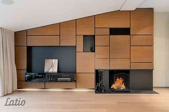 Pārdošanā ekskluzīvs penthouse apartaments Kalpaka bulvārī 9
Modernai un komfortablai dzīvei  šis pe Рига