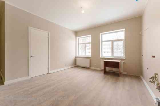 Продаётся современная и комфортная 2-х комнатная квартира в Apšu Rezidence. Ваша новая Rīga