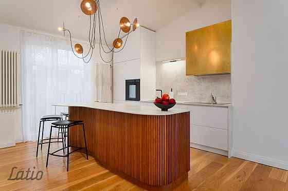 Ekskluzīvs mansarda dzīvoklis Kalnciema kvartālā  elegance, dizains un kvalitāte vienuviet
Pārdošanā Рига