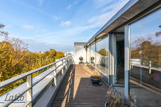 Izīrē ekskluzīvu penthouse apartamentu Kalpaka bulvārī 9
Modernai un komfortablai dzīvei Rīga - foto 3