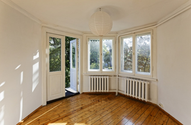 Tiek pārdota villa Majoros, villa un palīgēkas uzbūvētas Jūrmalai raksturīgā stilā, Jūrmala - foto 8