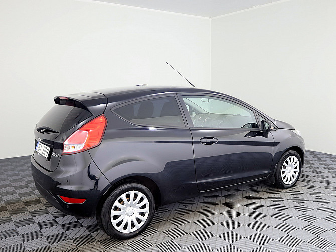 Ford Fiesta Facelift 1.5 TDCi 55kW Tallina - foto 3