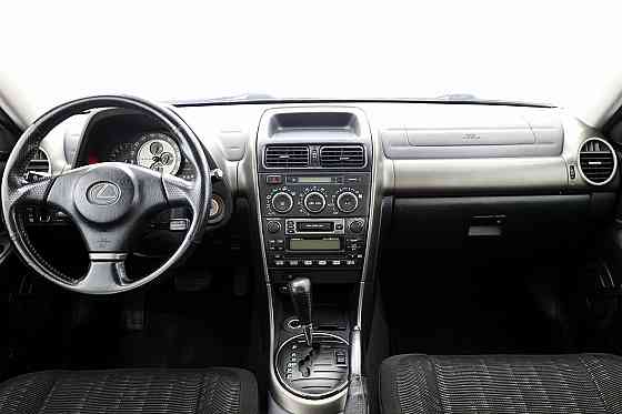 Lexus IS 200 Comfort ATM 2.0 114kW Tallina