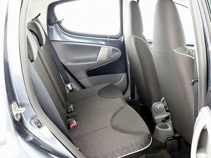 Peugeot 107 Facelift 1.0 50kW Таллин - изображение 7