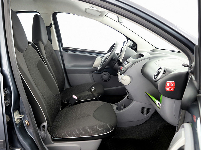 Peugeot 107 Facelift 1.0 50kW Таллин - изображение 6