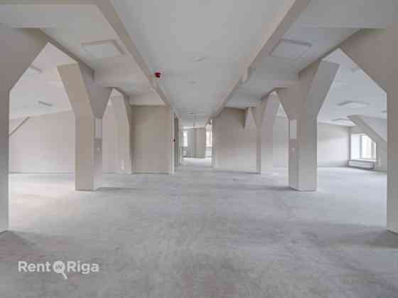 Новые офисные помещения в Тихом центре  Предлагаем в аренду современные и Rīga