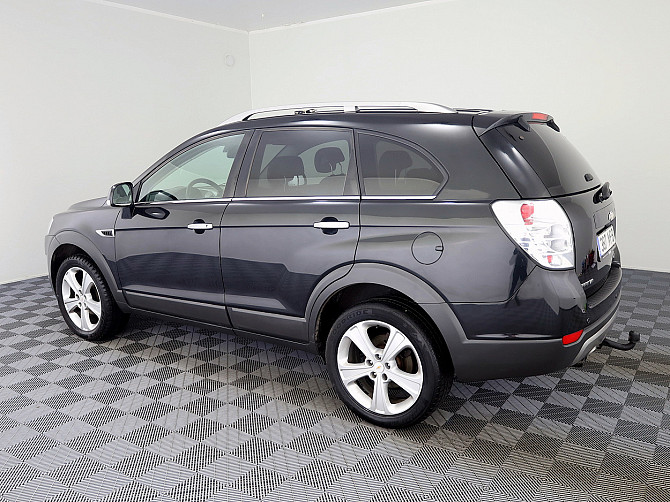 Chevrolet Captiva Luxury Facelift ATM 2.2 CRDi 135kW Tallina - foto 4