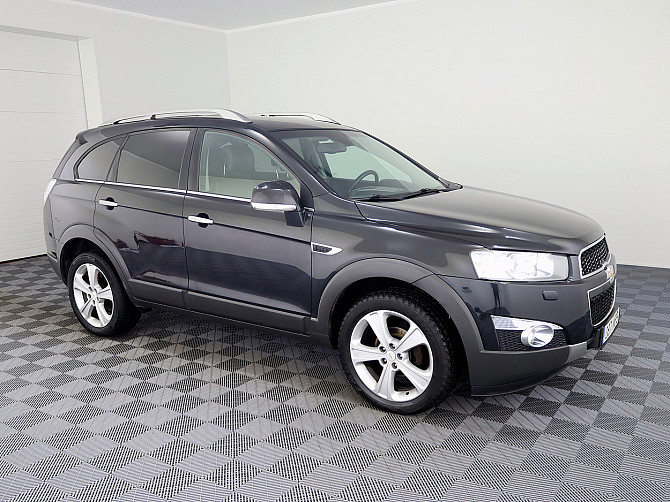 Chevrolet Captiva Luxury Facelift ATM 2.2 CRDi 135kW Tallina - foto 1