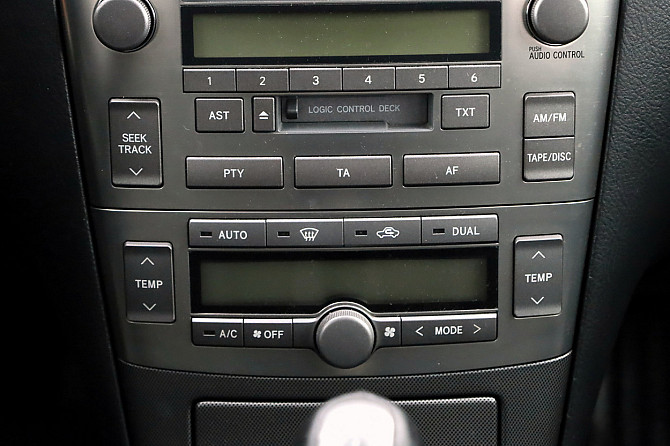 Toyota Avensis Linea Sol 2.0 D-4D 85kW Таллин - изображение 8