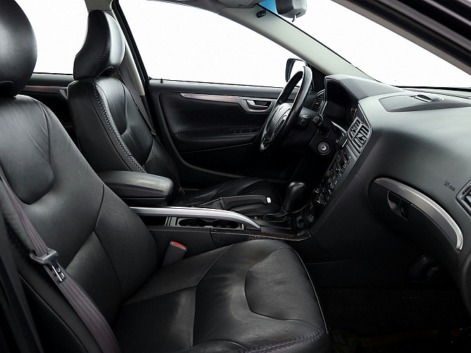 Volvo XC70 Summum AWD ATM 2.4 D5 120kW Таллин - изображение 6