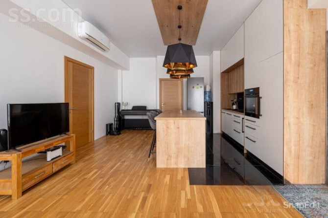 Plašs un elegantas apdares 4-istabu dzīvoklis ar terasi un pazemes stāvvietu  tikai 300 m no Jūrmala - foto 3