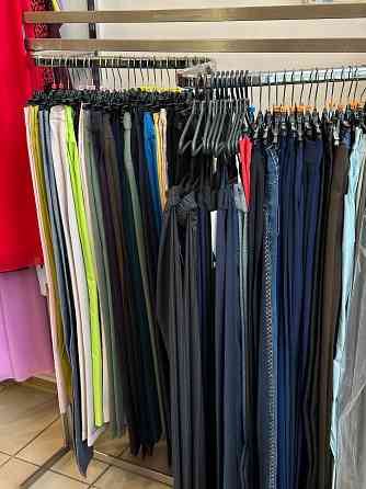 Продаётся действующий магазин женской одежды, расположенный в отличном месте .Бизнес полностью... Резекне