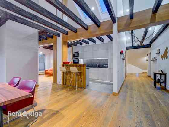 Комфорт частного дома в сочетании с преимуществами квартиры. Квартира светлая, Рига