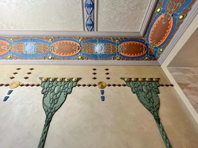 Pārdod dzīvokli renovētā namā Rīgas aktīvajā centrā, klusā vienvirziena ielā pie Rīga - foto 3