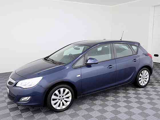 Opel Astra Elegance 1.4 74kW Tallina