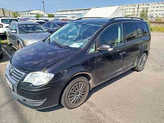 Volkswagen Touran Comfortline Facelift ATM 1.9 TDI 77kW Tallina