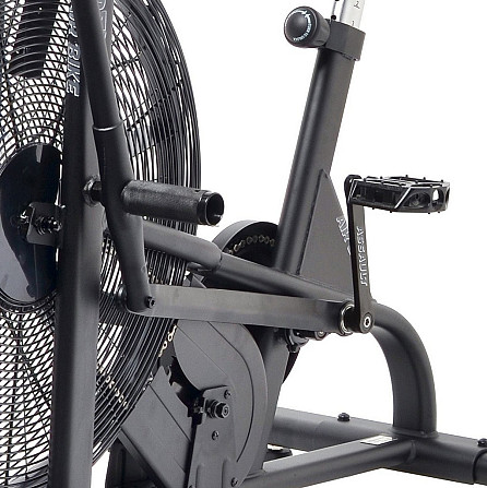 Fitness Bike Air Bike - LATEST MODEL!
Jauna Fitnesa Iekārta – Sāciet savu Mājas Sporta Zāli!... Рига - изображение 8