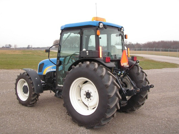 Lauksaimniecības traktor 2008 NEW HOLLAND T4030 MFWD Lietots: Lauksaimniecības Traktors –... Rīga - foto 2