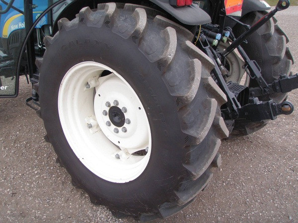 Lauksaimniecības traktor 2008 NEW HOLLAND T4030 MFWD Lietots: Lauksaimniecības Traktors –... Rīga - foto 8