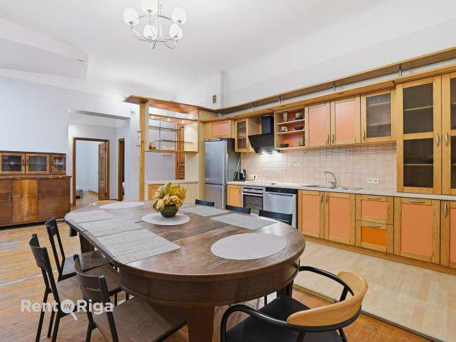 Plašs 5-istabu dzīvoklis Rīgas centrā!                                     Dzīvoklis ar plašu Rīga - foto 14