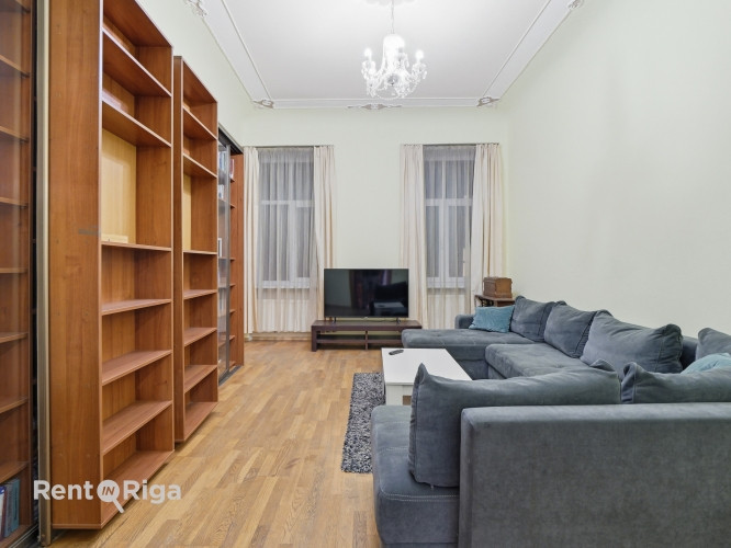 Plašs 5-istabu dzīvoklis Rīgas centrā!                                     Dzīvoklis ar plašu Rīga - foto 10