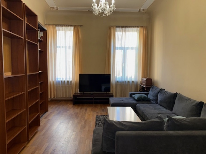 Plašs 5-istabu dzīvoklis Rīgas centrā!                                     Dzīvoklis ar plašu Rīga - foto 1