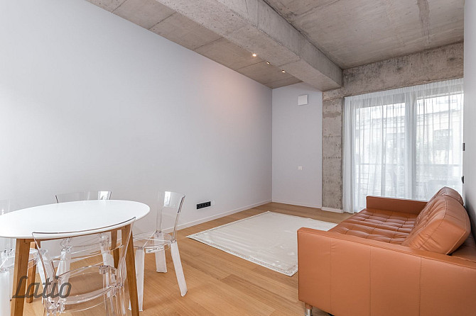 Izīrē modernu un mājīgu studijas tipa dzīvokli pašā Rīgas centrā, Stabu ielā 2A. Dzīvoklis ir pilnīb Рига - изображение 3