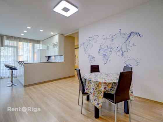 Продаётся 3-комнатная квартира в новом проекте VARAVĪKSNES NAMI  В продаже светлая, Rīga