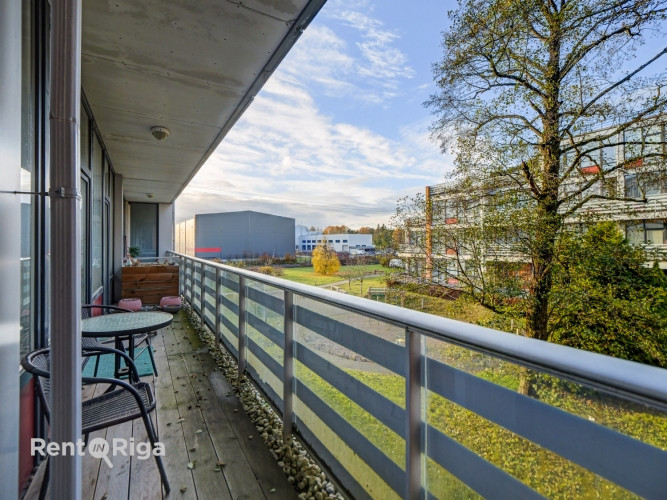 Pārdod 3-istabu dzīvokli jaunajā projektā VARAVĪKSNES NAMI  Pārdošanā gaišs, mājīgs un Rīga - foto 4