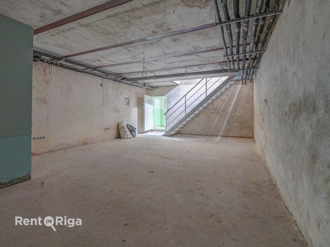 Продаются коммерческие помещения на 1 этаже + складское помещение на -1 этаже! Рига - изображение 6